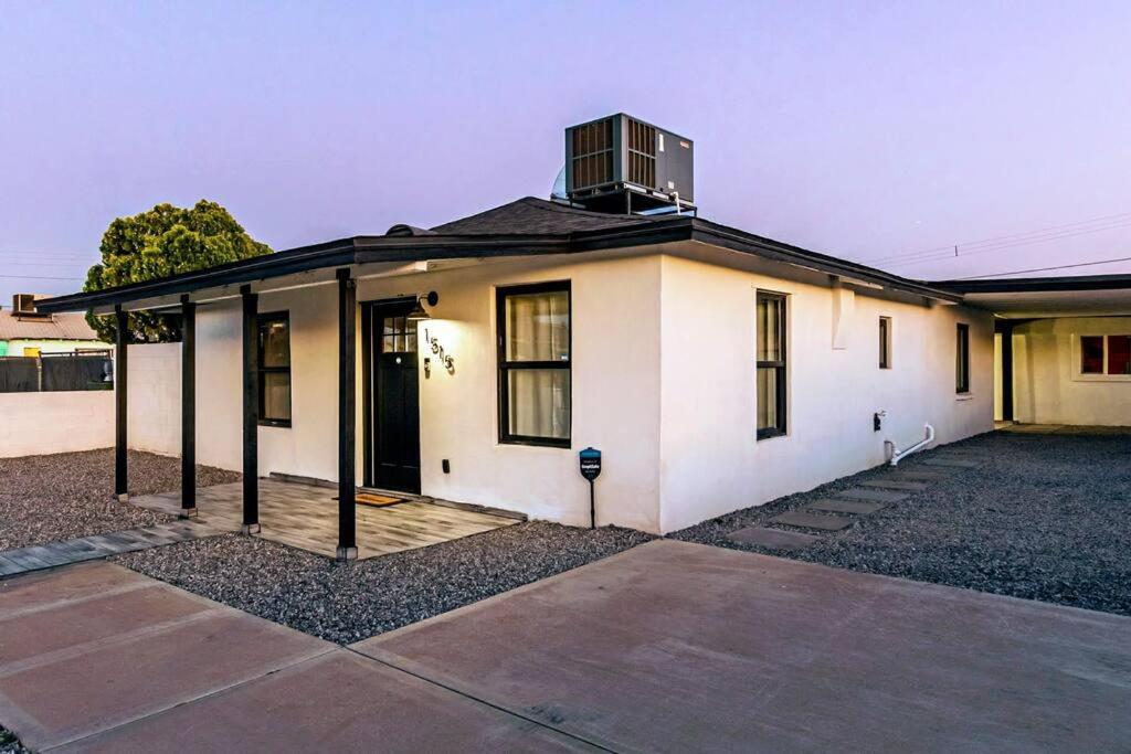 Phoenix Retreat - 1 Bedroom King Suite With 2 Smart Tvs - 10 Min From Airp - Unit B Exteriér fotografie