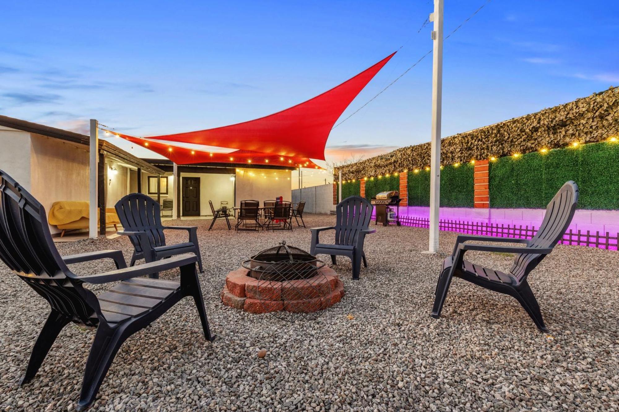 Phoenix Retreat - 1 Bedroom King Suite With 2 Smart Tvs - 10 Min From Airp - Unit B Exteriér fotografie
